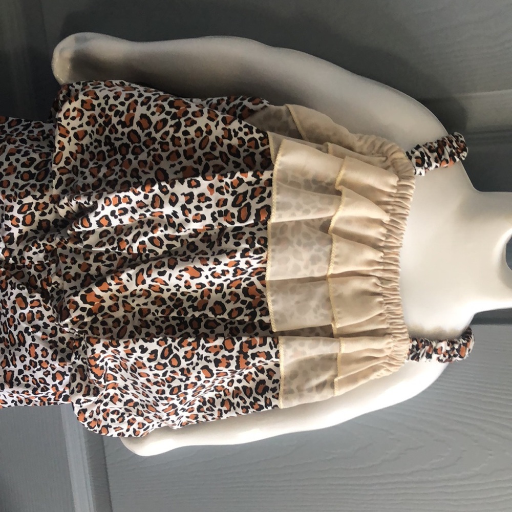 Cheetah print toddler outfit - Picture 2 of 5